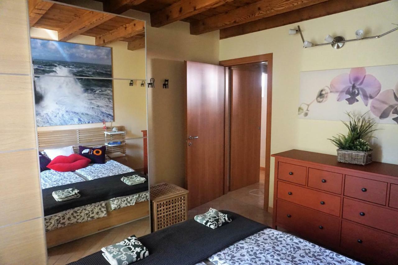 La Casa Di Edone Apartment Monzambano Bagian luar foto