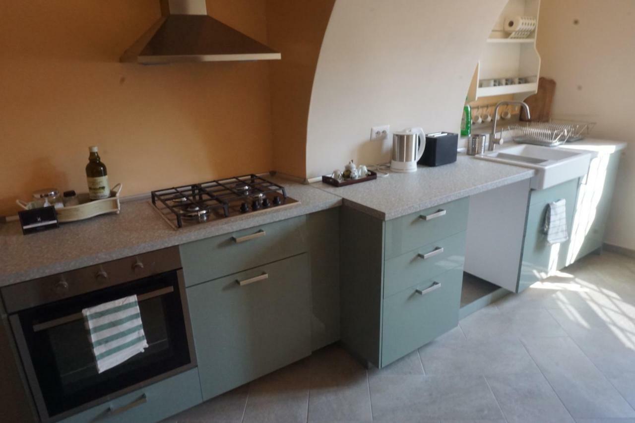La Casa Di Edone Apartment Monzambano Bagian luar foto
